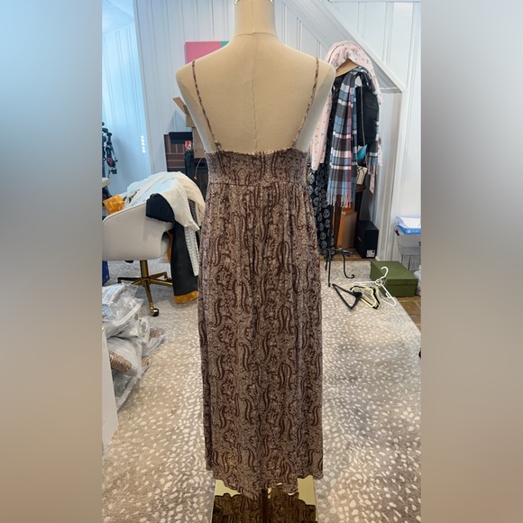 Becool Dress - Picture 2 of 4